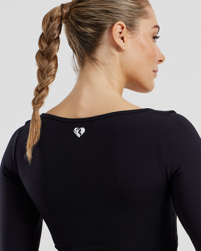 Define 2.0 Seamless Long Sleeve Built-In Bra Top | Black