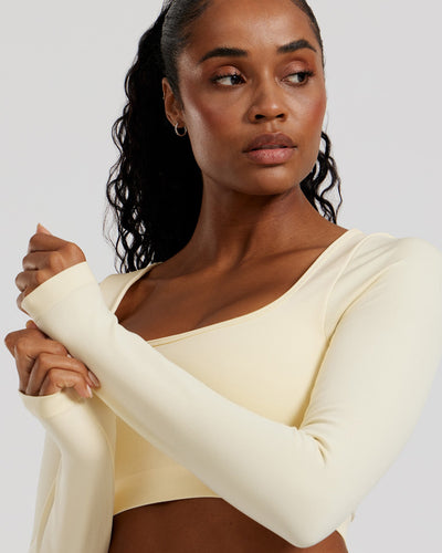 Define 2.0 Seamless Long Sleeve Built-In Bra Top | Vanilla