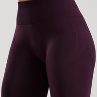 Define 2.0 Seamless Scrunch Leggings | Midnight Plum