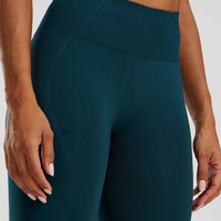 Define 2.0 Seamless Scrunch Leggings | Dark Moss