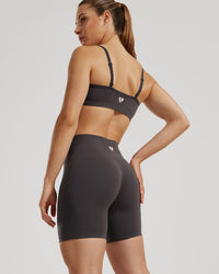 Define 2.0 Seamless Scrunch 6" Shorts | Graphite