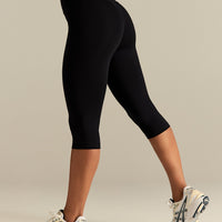 Essential Capri Leggings | Black