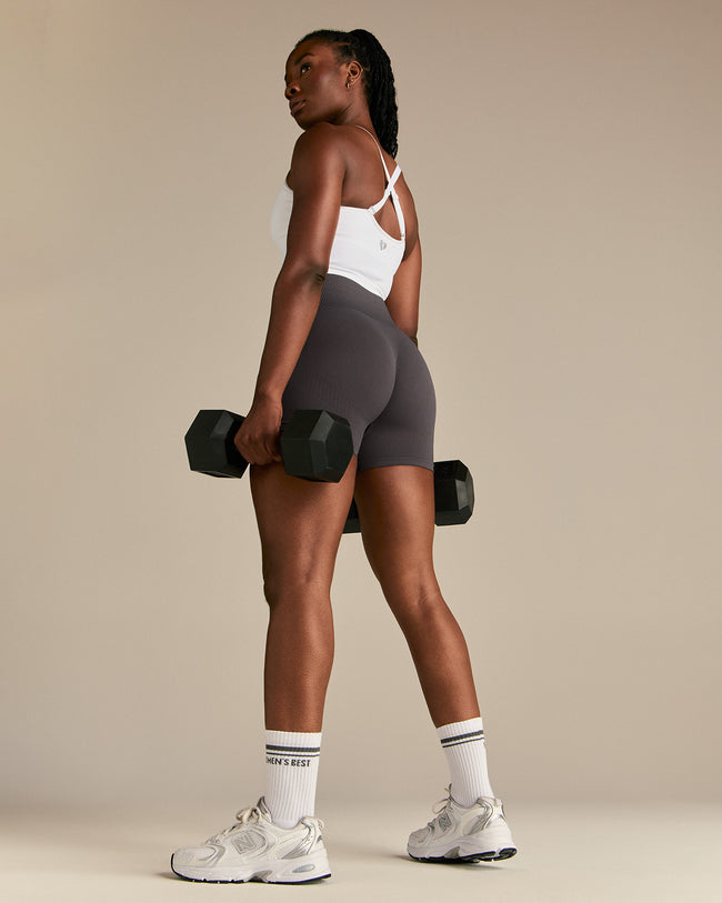 Power Seamless Scrunch Shorts | Graphite