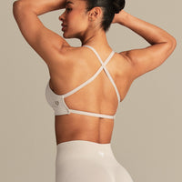 Define 2.0 Seamless Cross Back Bra | Stone