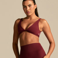 Power Reversible Twist Bra | Oxford Red (1/6)