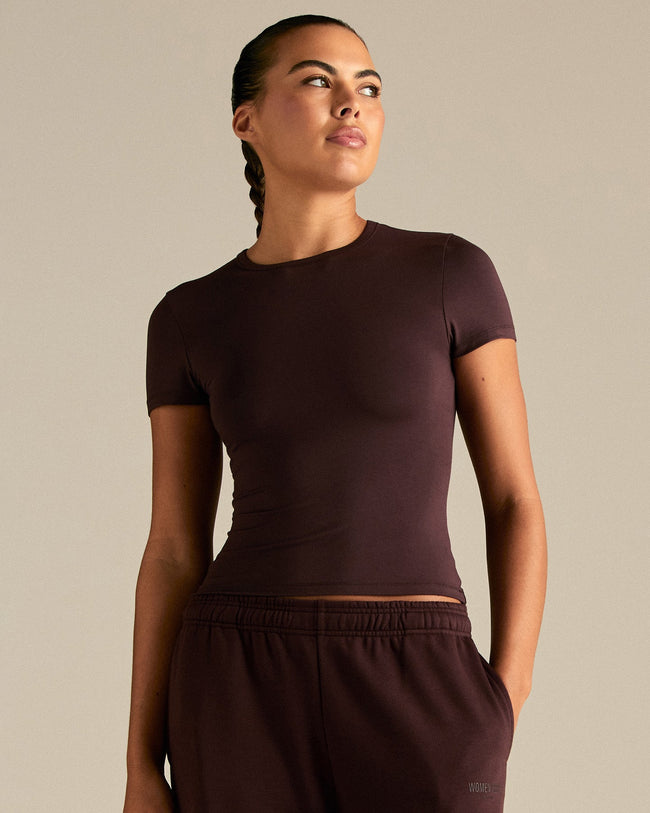 Smooth Contour Midi Short Sleeve T-Shirt | Cafe Noir