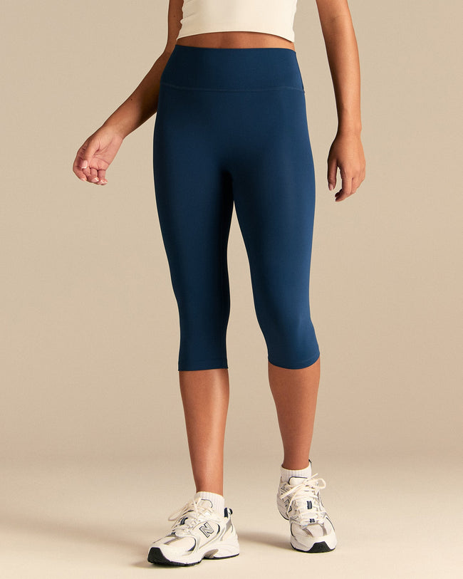 Essential Capri Leggings | True Navy