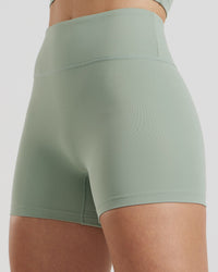 Essential Shorts | Pistachio