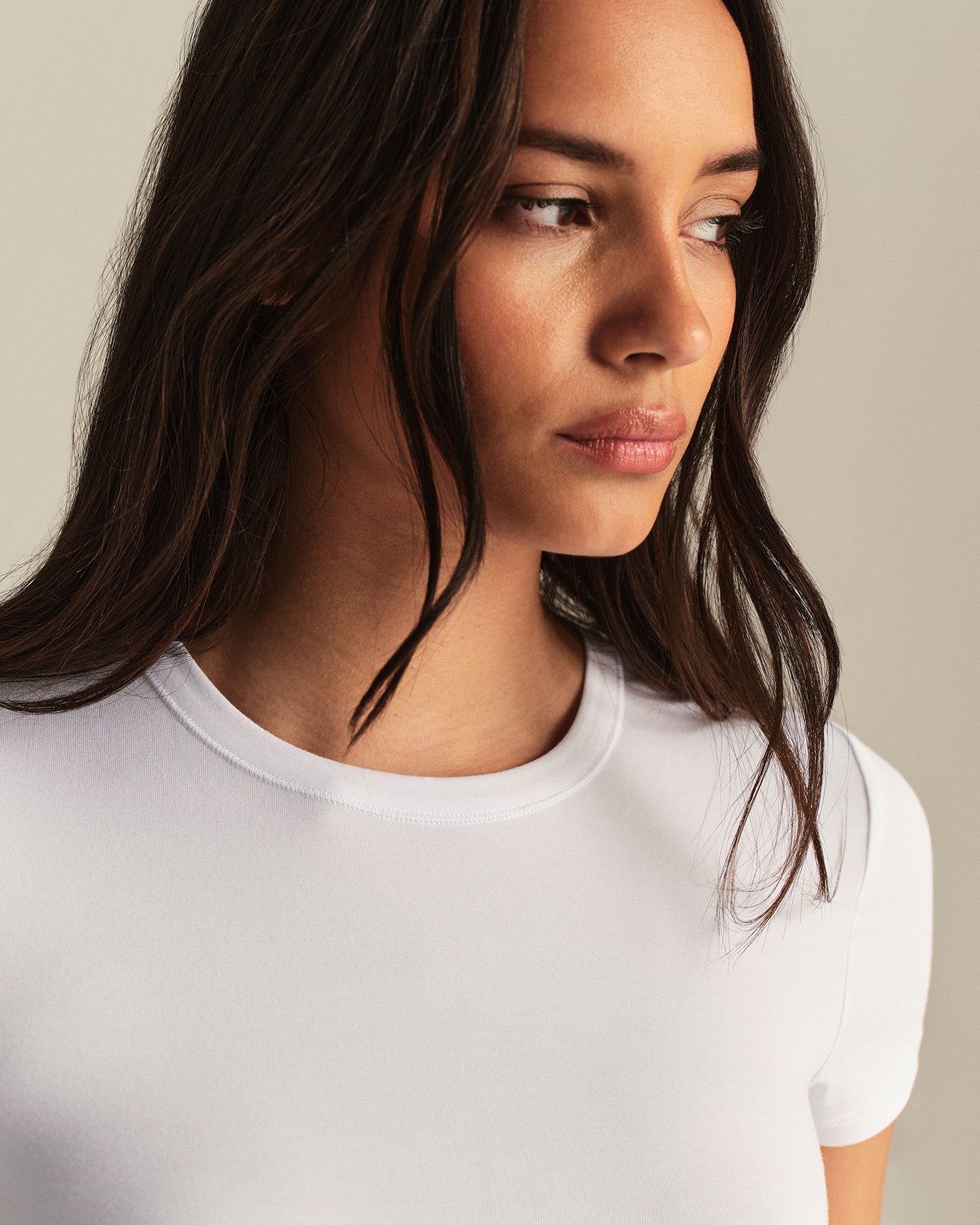 Smooth Contour Midi Short Sleeve T-Shirt | White