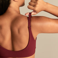 Power Reversible Twist Bra | Oxford Red (4/6)