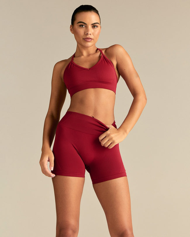 Define 2.0 High Waist Scrunch Shorts 4" | True Red