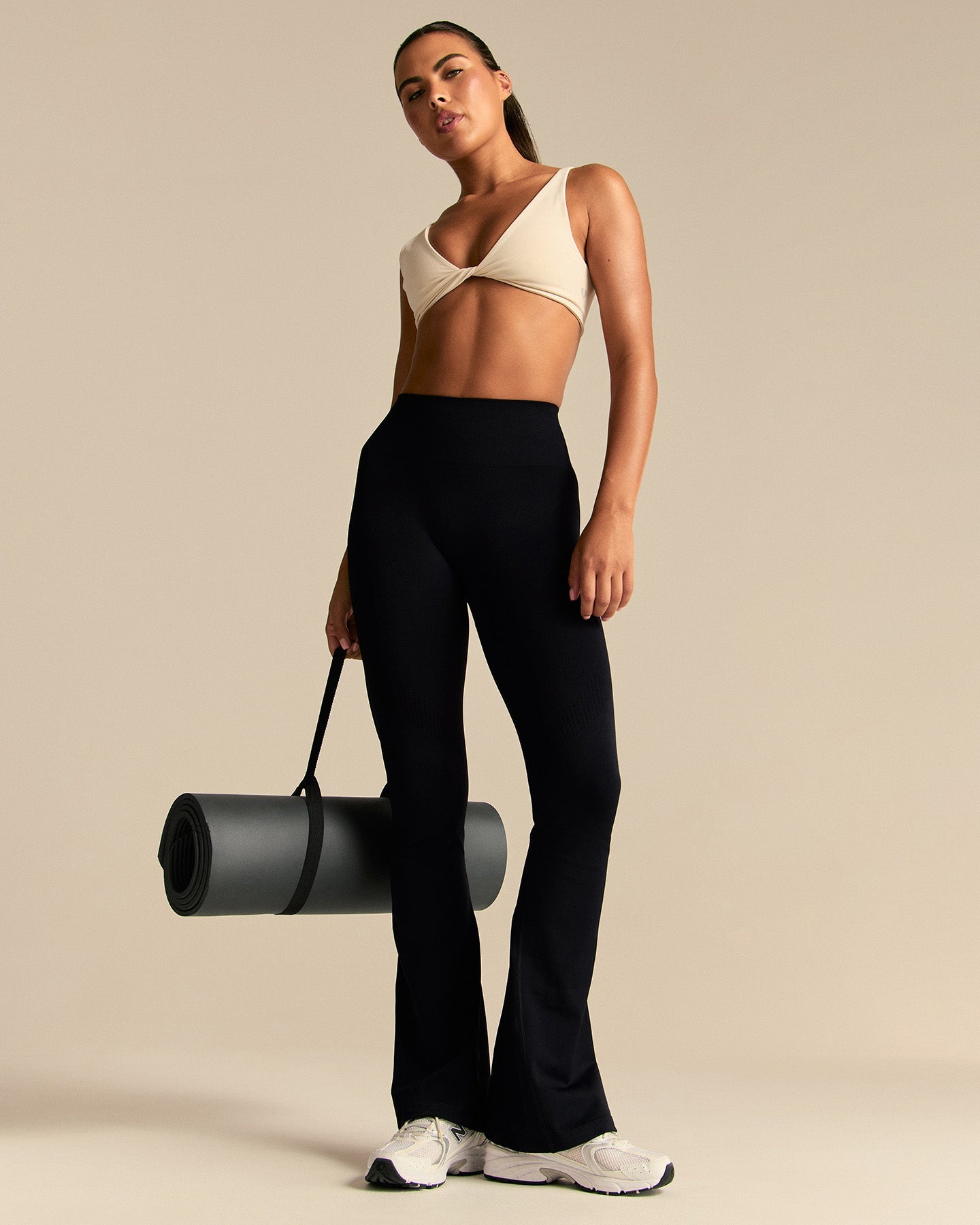 Power High Waist Flared Leggings | Black (6/6)