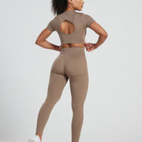 Motion Seamless Short Sleeve Crop Top | Caribou