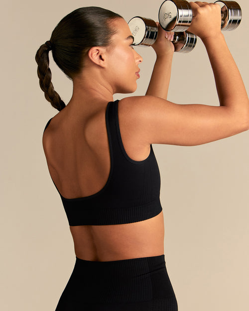 Power Scoop Back Bra | Black