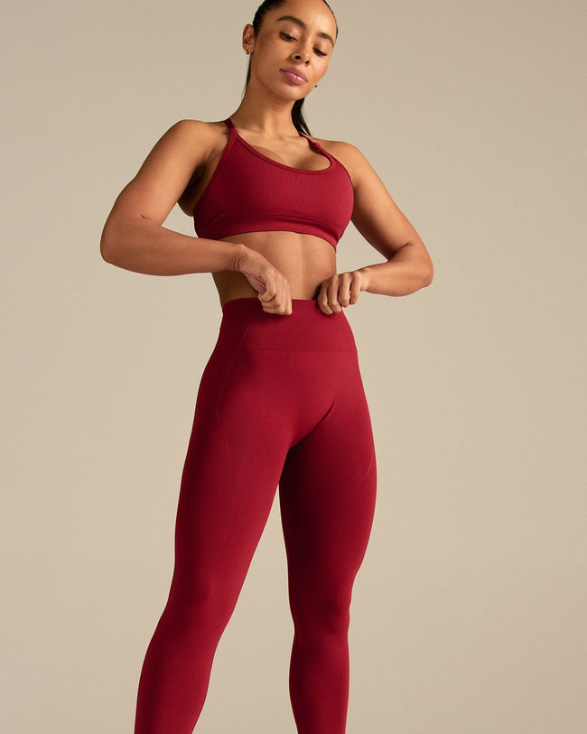 Define 2.0 High Waist Scrunch Leggings | True Red