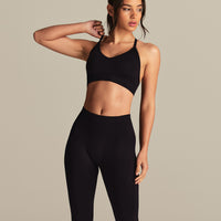 Define 2.0 Seamless Halter Neck Bra | Black