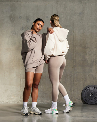 Leggings and oversized hotsell hoodie