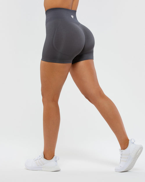 Define Scrunch Seamless Shorts - Graphite