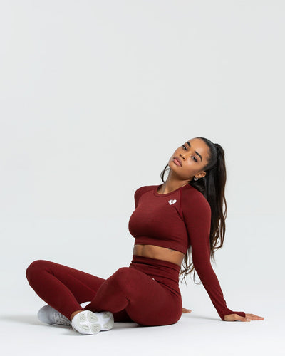 Move Seamless Long Sleeve Crop Top - Ruby Red Solid